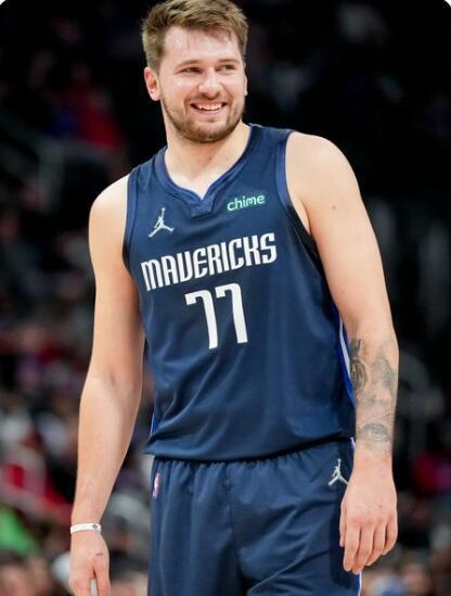 晚期保持竞 晚期保持竞