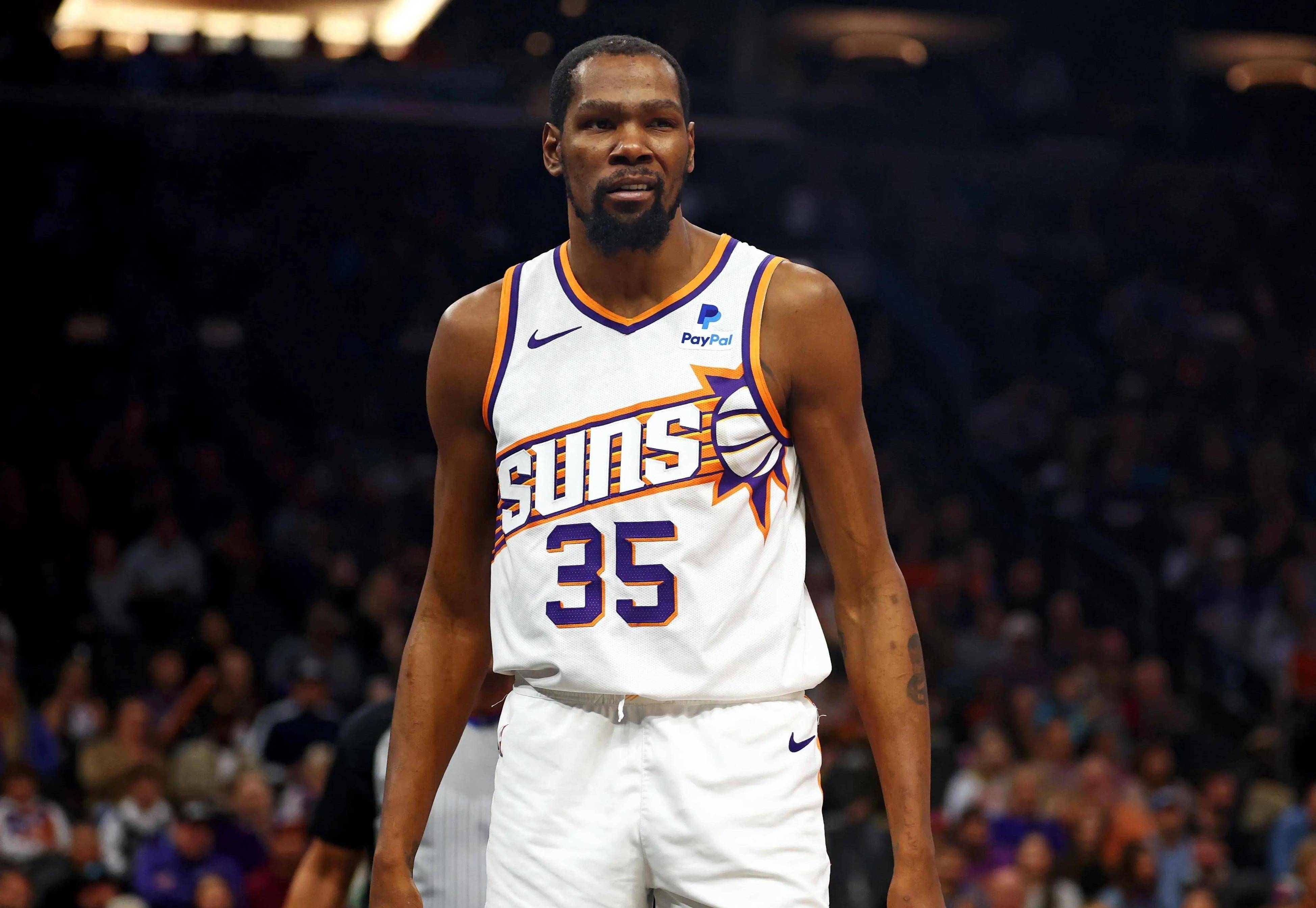 蒙德都对他 蒙德都对他