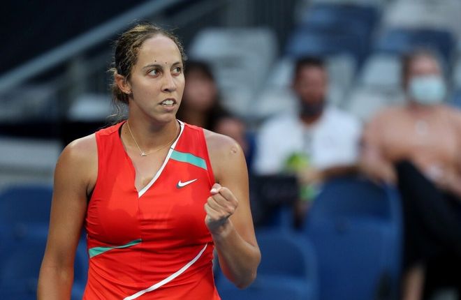 激烈赛场上 激烈赛场上