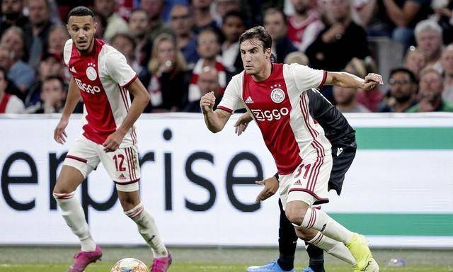 时凭借巧妙 时凭借巧妙